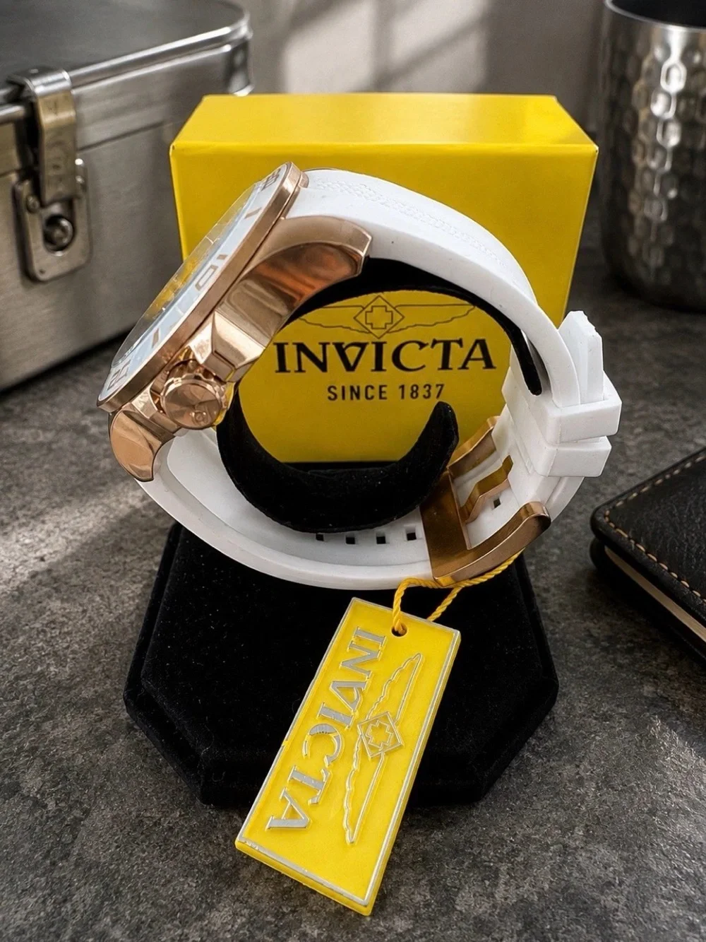 Invicta Pro Diver Impact Men's Watch 50mm White (30111) Brnad New